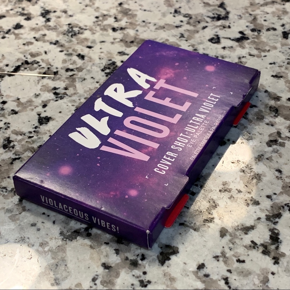 Smashbox Ultra Violet Eyeshadow Palette NWB NWT
